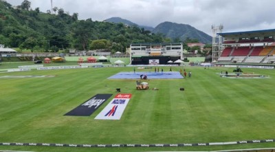 বৃষ্টির বাধায় ম্যাচ এখন ১৪ ওভারের